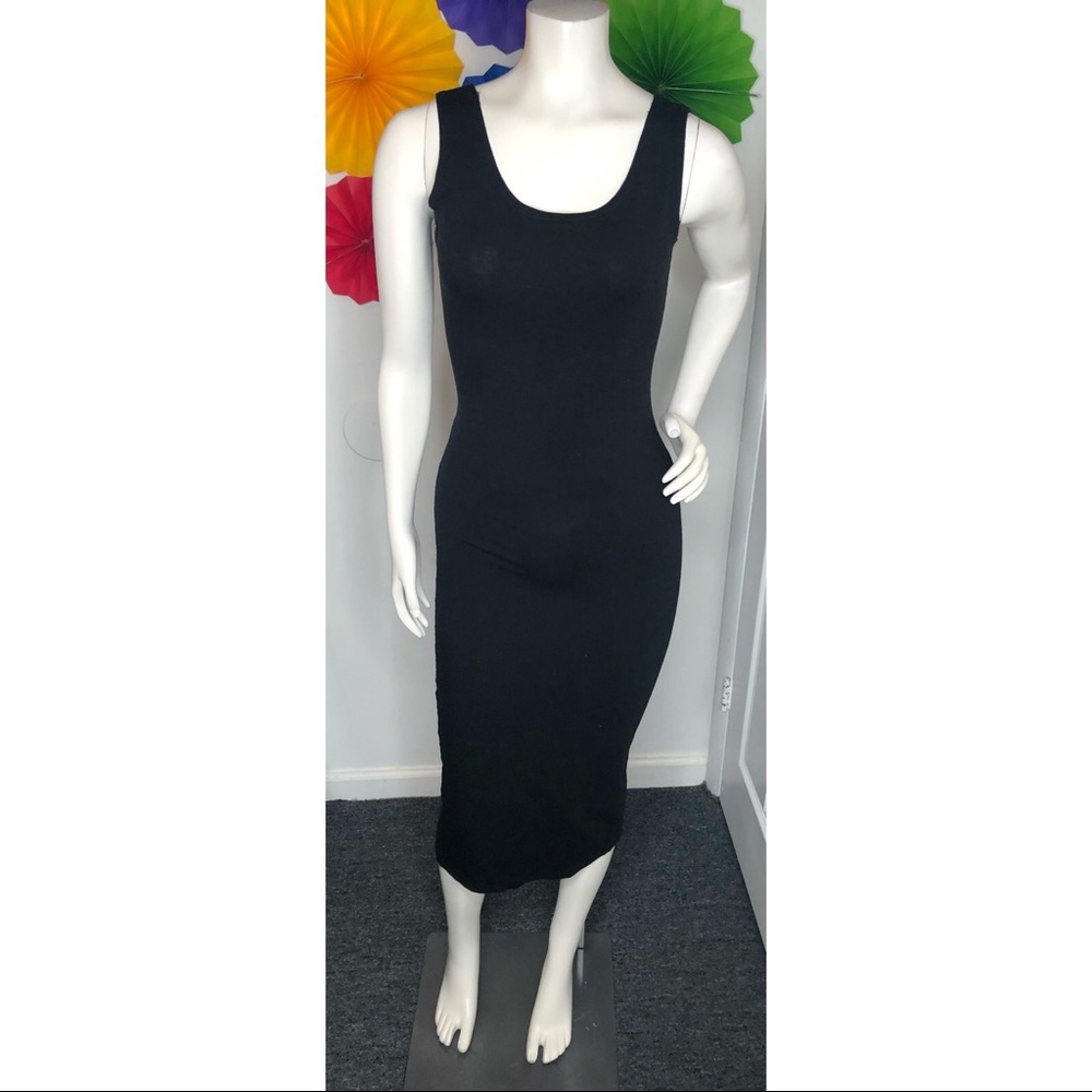 Black Fitted Dress 🍒